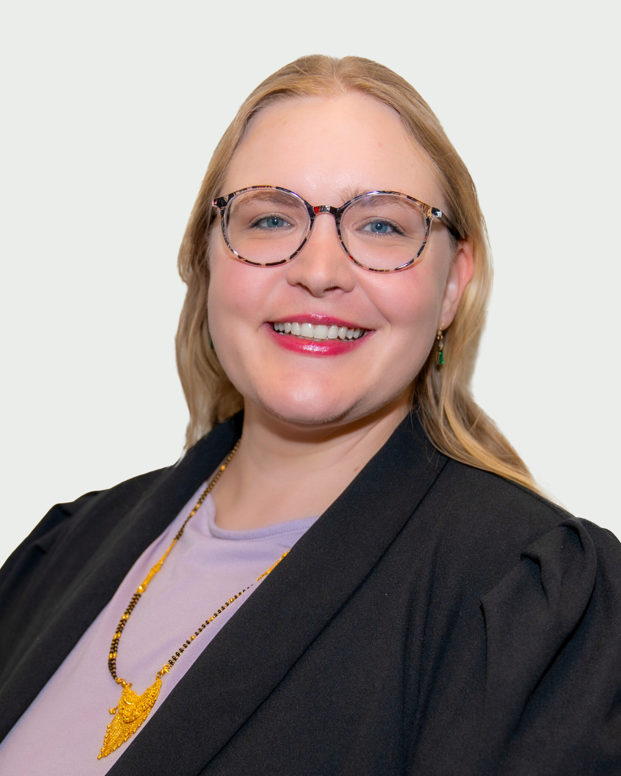 Shelvia Gross